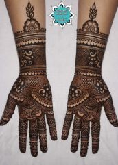 Simple Bridal (Dulhan) Mehndi Design for hand