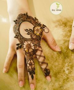 Beautiful Cute Henna Designs