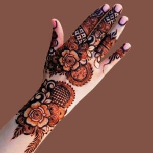 Flower Is The Best For Stylish Back Hand Mehndi Design 2024