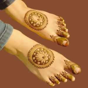 Beautiful stylish foot mehndi design simple for girls